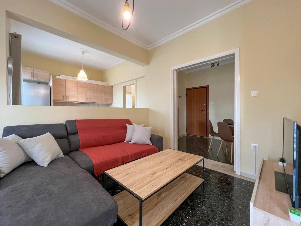 Chiou Spacious 90Sqm Apt In Атина Екстериор снимка
