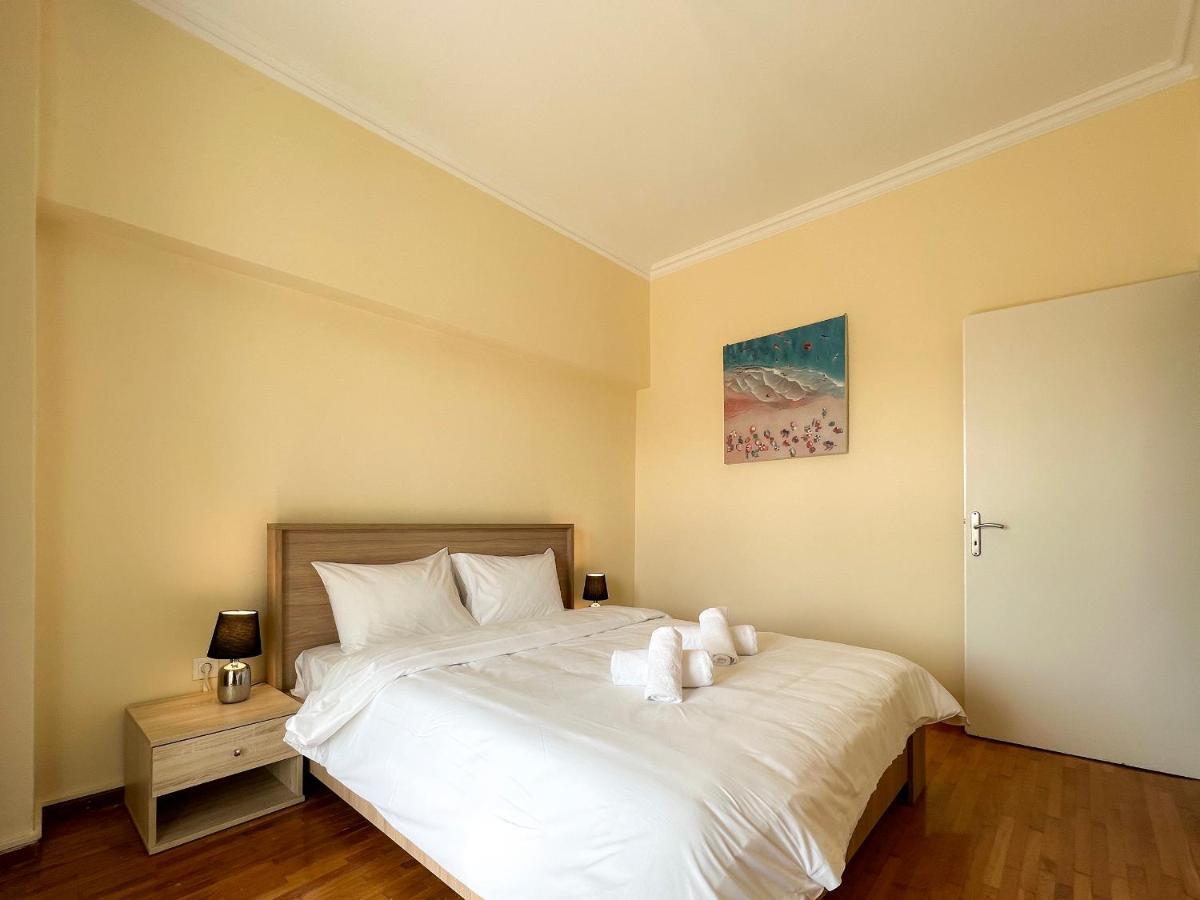 Chiou Spacious 90Sqm Apt In Атина Екстериор снимка
